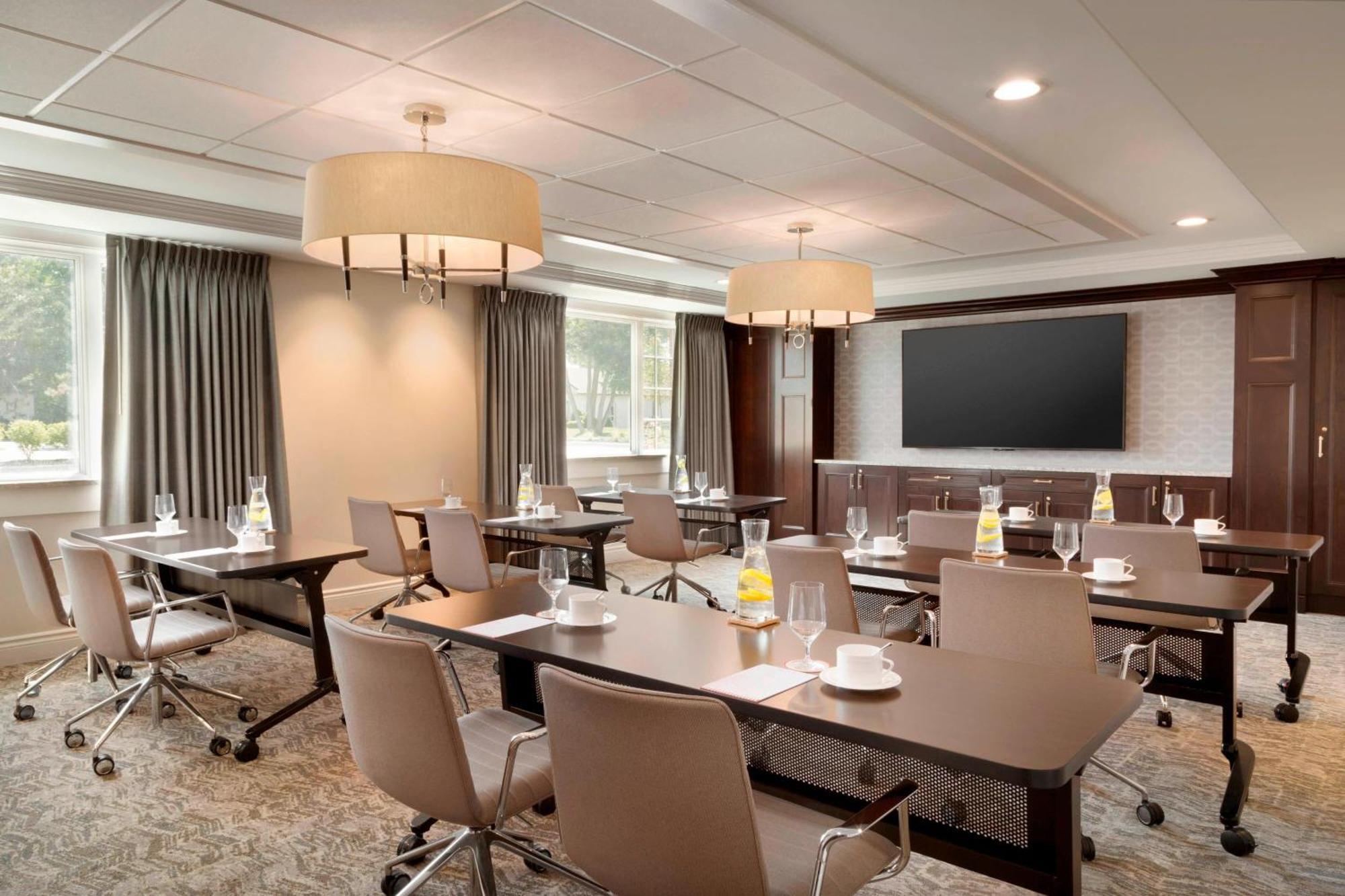 Reikart House Buffalo, A Tribute Portfolio Hotel Amherst Bagian luar foto