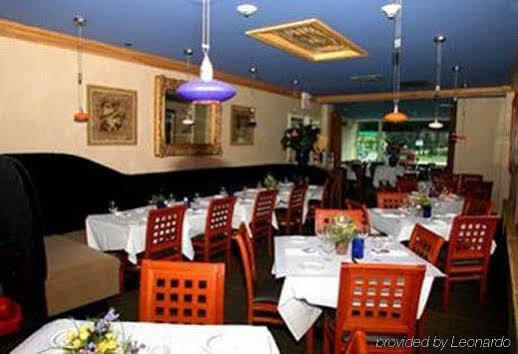 Reikart House Buffalo, A Tribute Portfolio Hotel Amherst Bagian luar foto